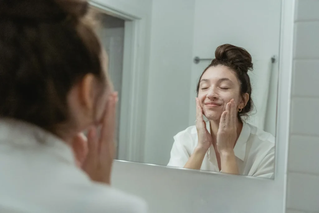 best face wash for acne prone skin gentle cleanser routine facial cleanser for oily acne prone skin daily skincare acne face wash products for deep cleansing and oil control gentle cleanser for acne and sensitive skin routine skincare cleanser for removing dirt oil and acne causing bacteria