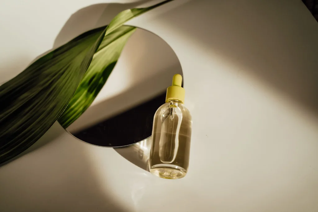 Niacinamide serum for clearer skin, reducing acne marks, minimizing pores, and strengthening the skin barrier